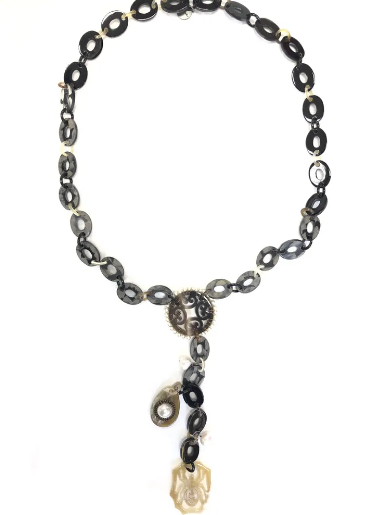 BUTTON DOWN STONE LINK AND MEDALLION NECKLACE - LONG