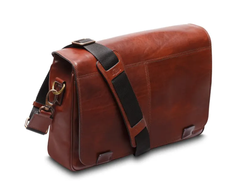 BOSCA 1911 DOLCE ITALIA MESSENGER - DARK BROWN