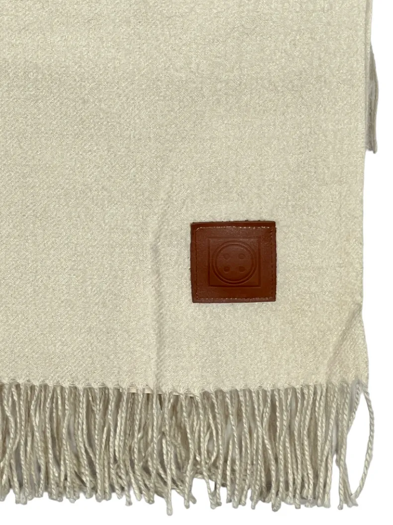 BUTTON DOWN ALPACA THROW - GREY & WHITE