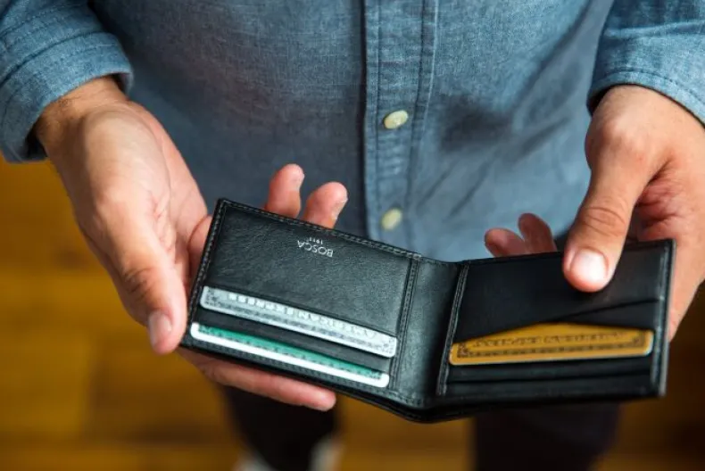 BOSCA 1911 NAPPA VITELLO SMALL BIFOLD WALLET - BLACK